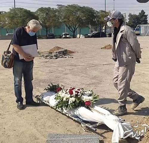 نگاه بهت‌آلود «کاظم هژیرآزاد» به پیکر فرزندش